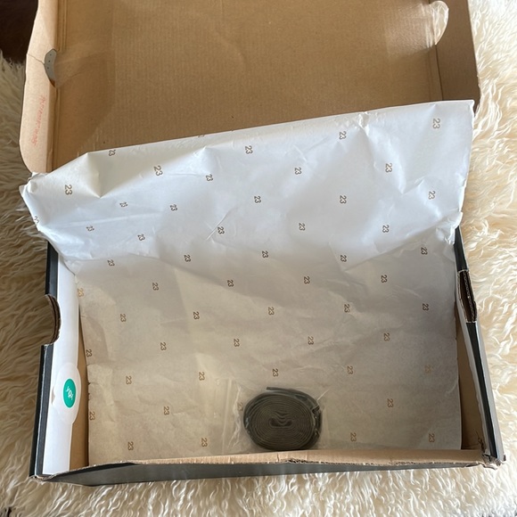 SOLD 🧡Hosts Pick🧡✔️OPEN TO REASONABLE OFFERS✨Nike Air Jordan one low - Picture 5 of 8